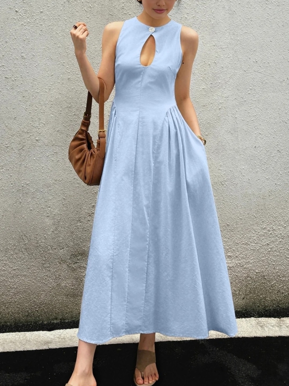 HALARA NWOT Round Neck Cut Out Maxi Sleeveless Dress Light Blue (224B6)